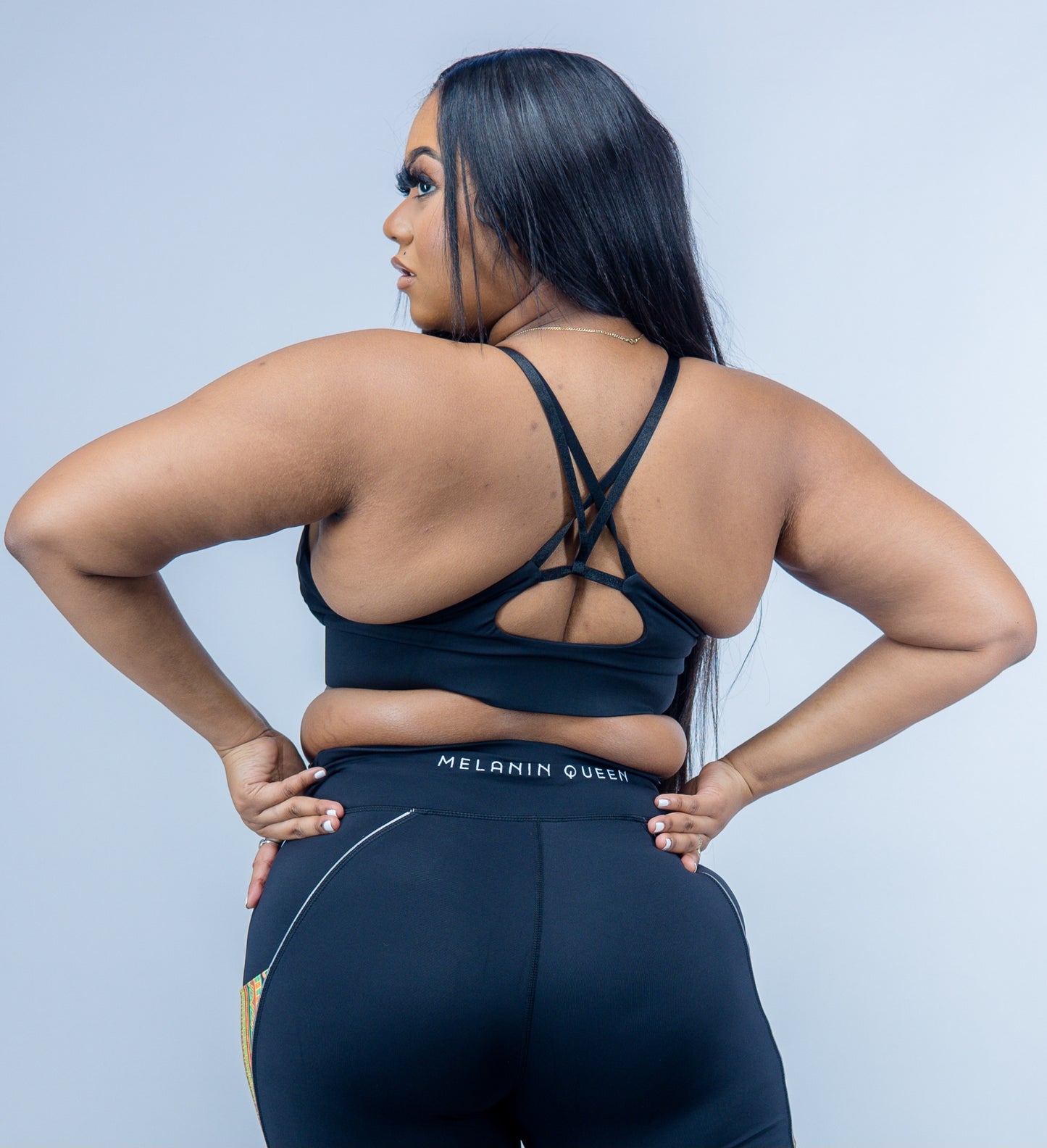 V-Front Strappy Criss-Cross Back Sports Bra